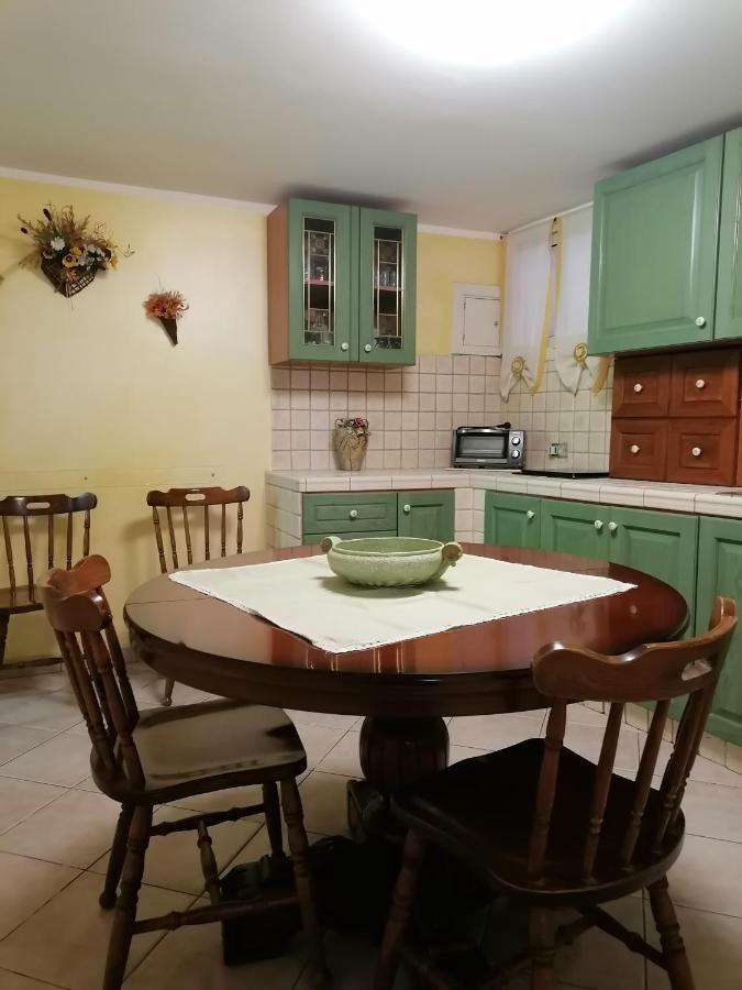 Apartment Maria Enna Bagian luar foto